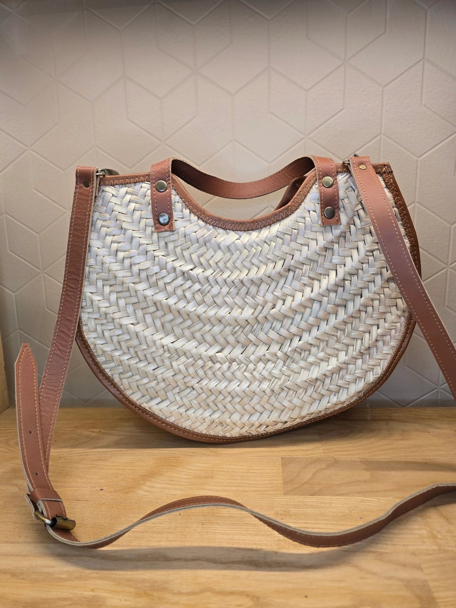 Sac Panier Chic en Osier et Cuir - Ij Beldi
