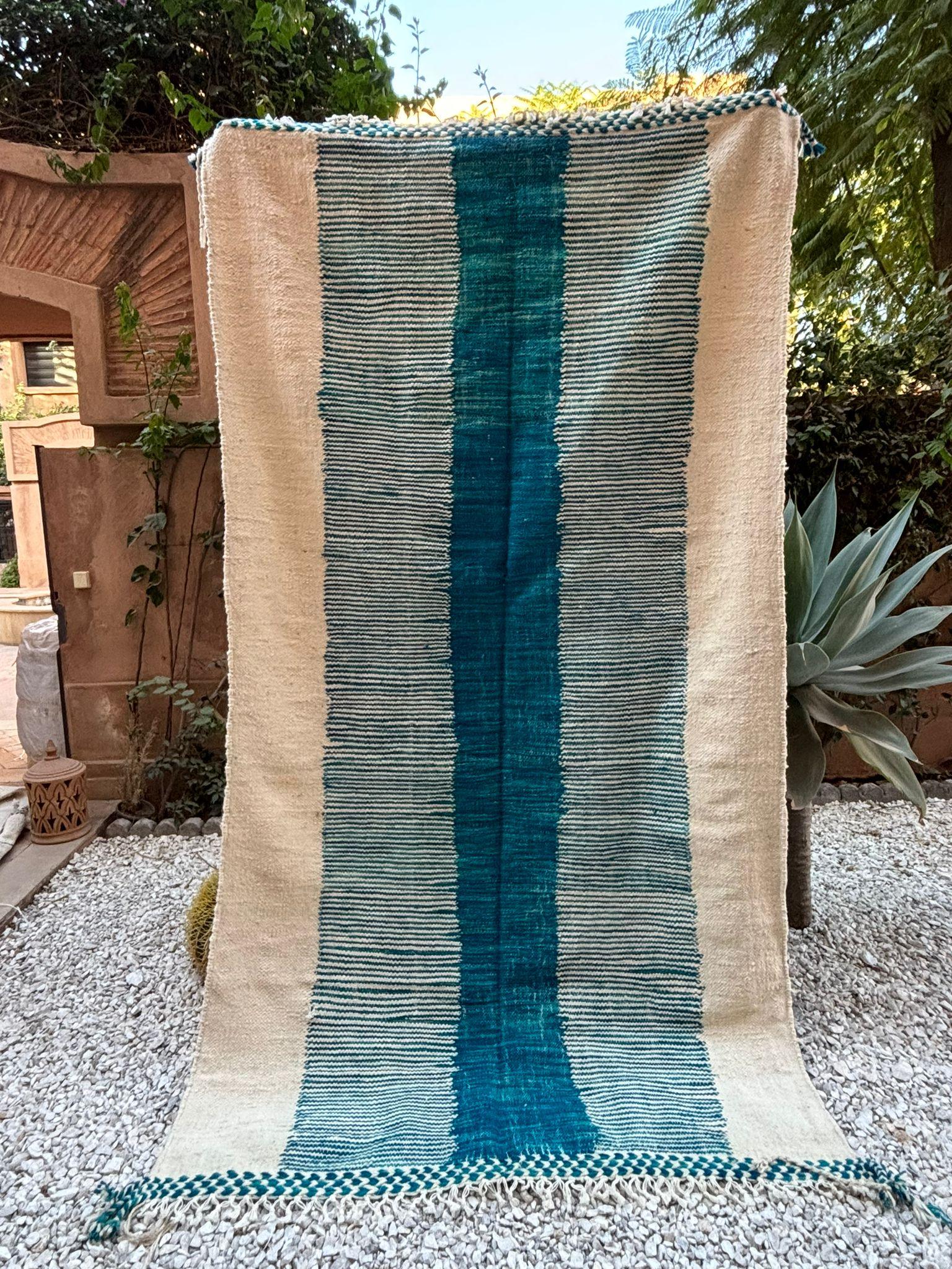 Tapis Azilal Rayé Bleu et Écru - Ij Beldi
